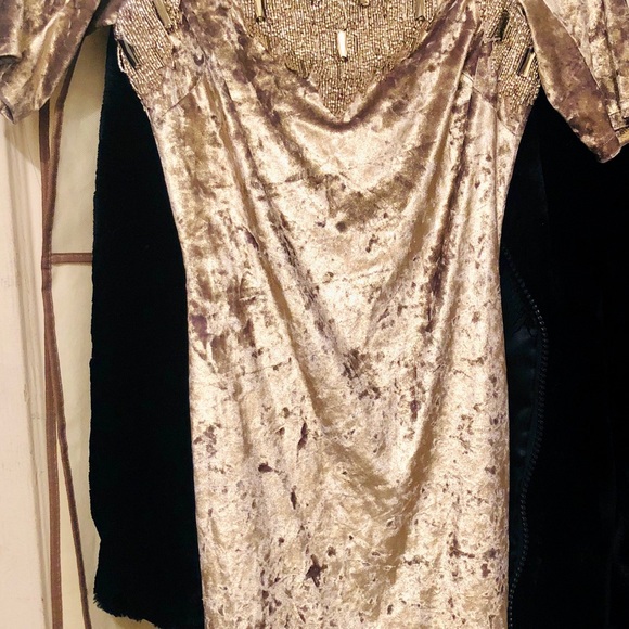 Stunning Alberto Makali Beaded Gown Sz 4 - Picture 3 of 6